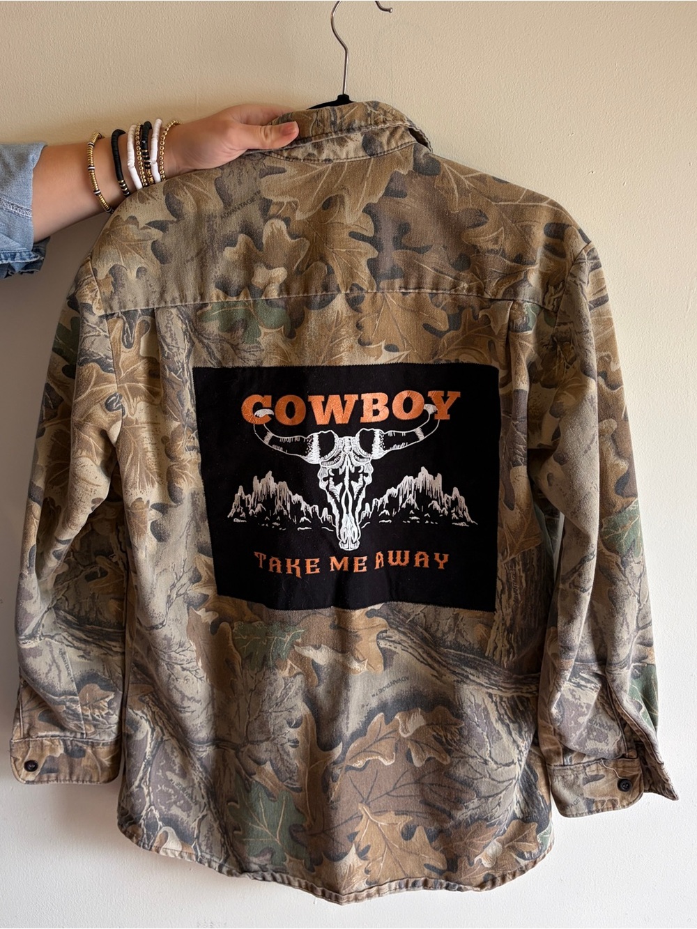 RedHead Camo Button Up Advantage Timber Upcycled Chicks Cowboy Graphic Back XL